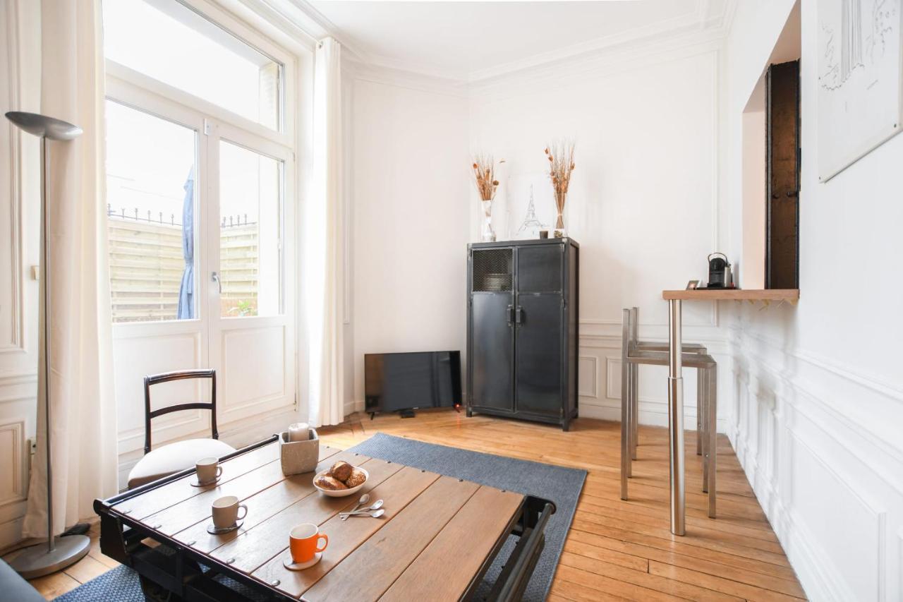 Guestready - Lovely Bright Flat With Private Patio * Parigi
